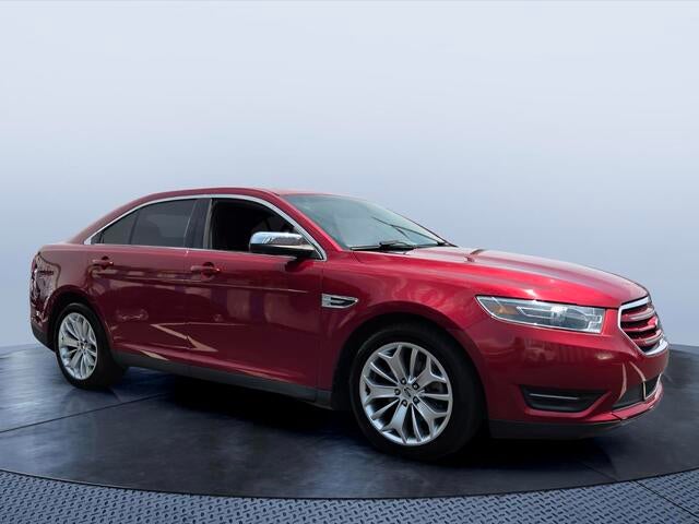 2018 Ford Taurus